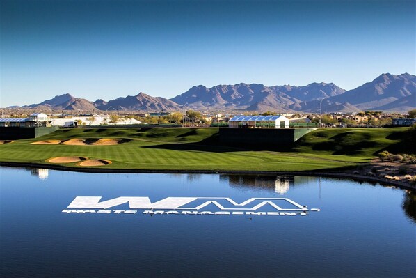 Golf - Beautiful Arizona Getaway in the Heart of Gilbert! (Gilbert)