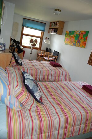3 bedrooms, WiFi, bed sheets
