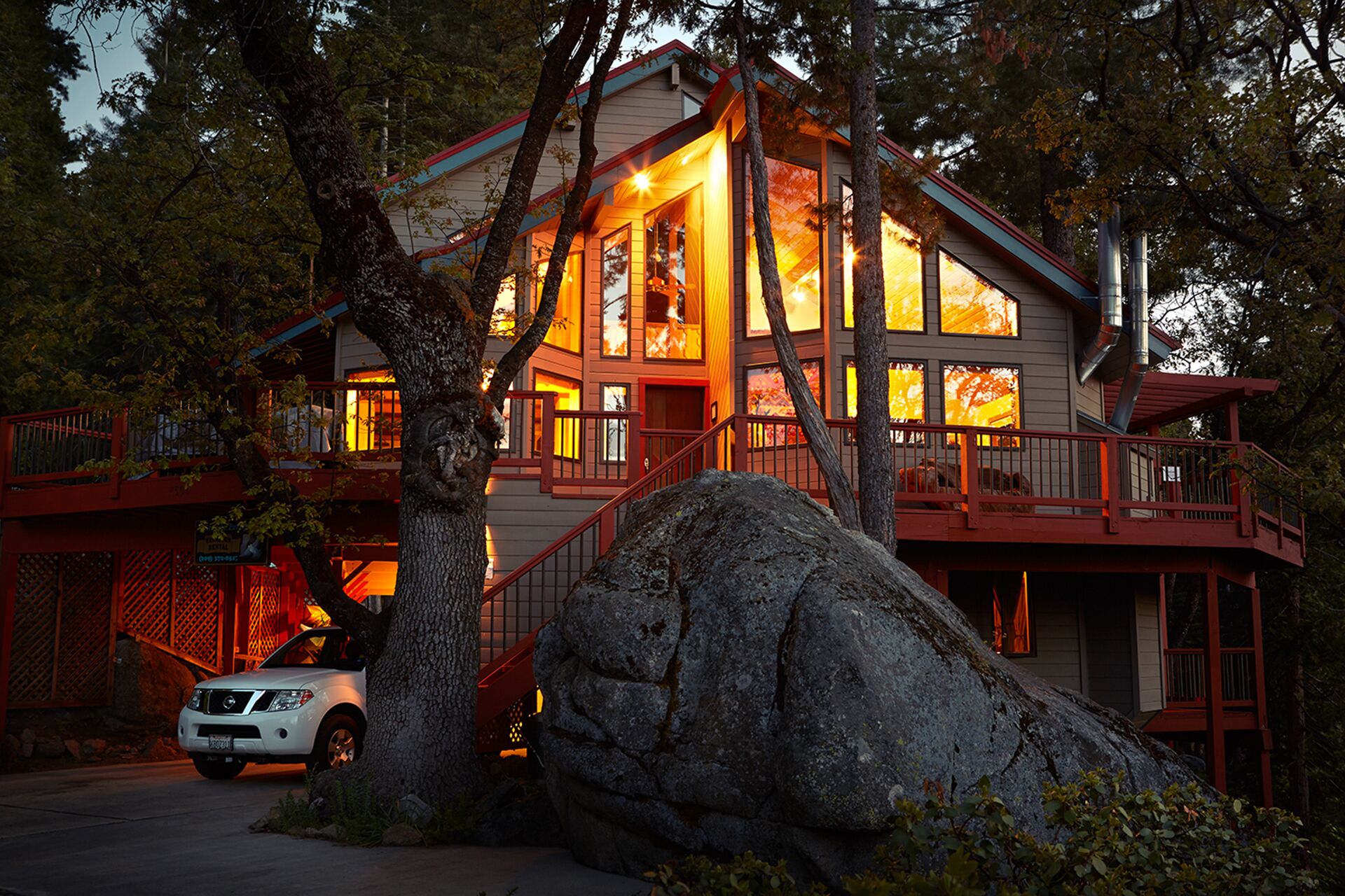 المنشأة من الخارج