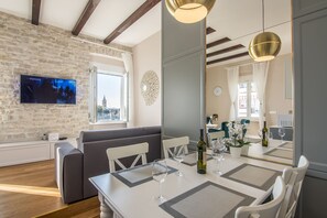 Superior Apartment, 1 King Bed with Sofa bed, Non Smoking | Living area | Smart TV, video-game console - Magic View Apartments (Zadar)