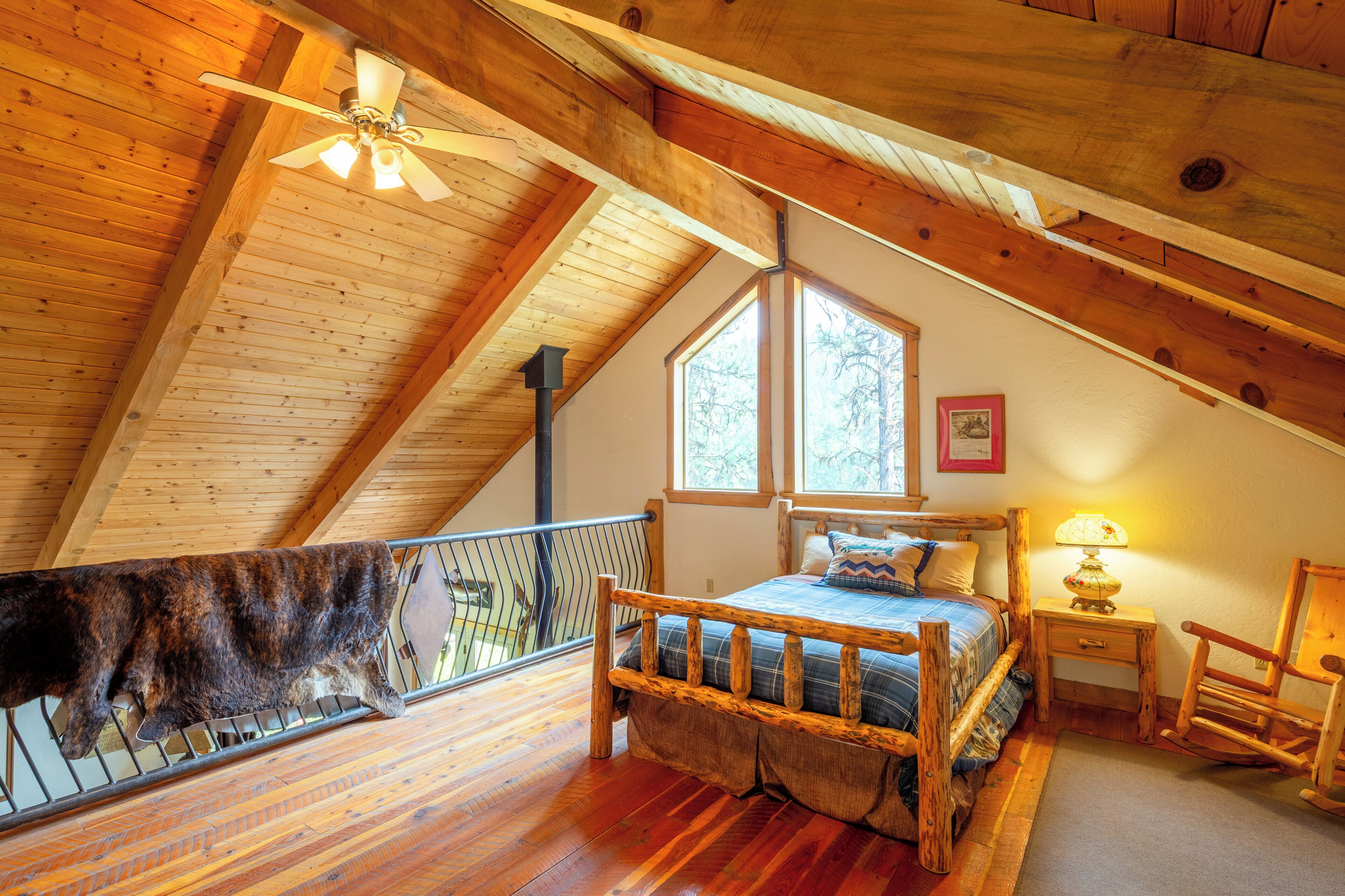 8 間睡房、免費 Wi-Fi、床單、方便輪椅出入