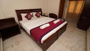 26 bedrooms, desk, iron/ironing board, WiFi