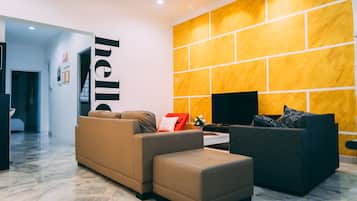 Rumah Keluarga | Area keluarga | TV LED dan pemutar DVD