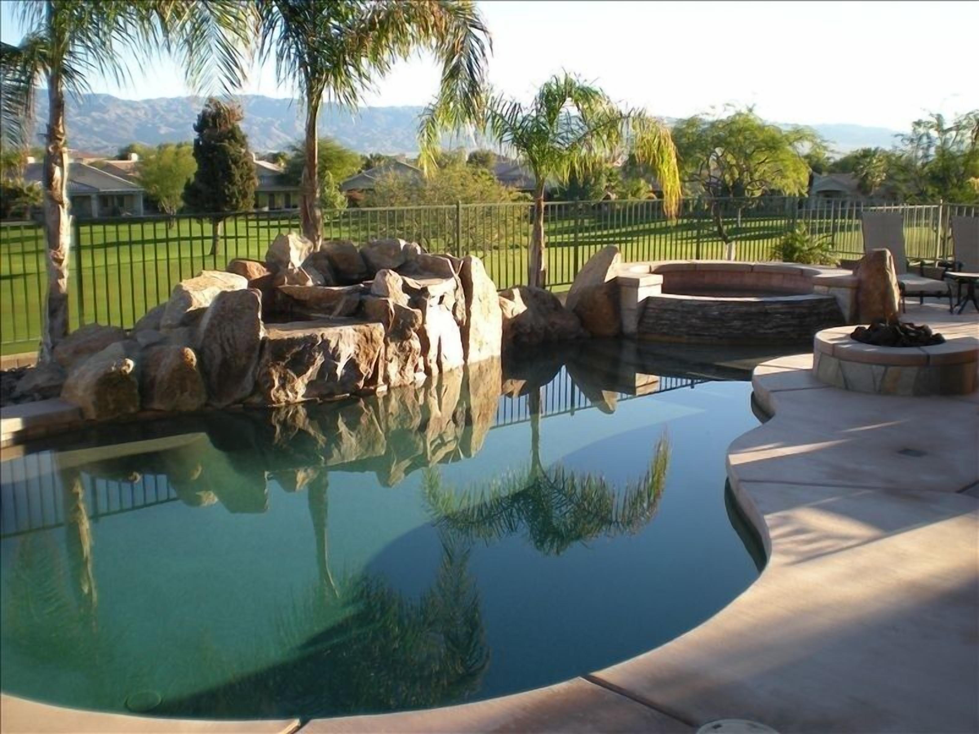 Indian Springs Golf and Country Club home with stunning views - 31 day minimum