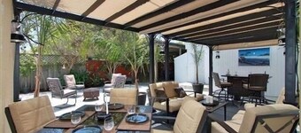 Se admiten perros en la playa Cottage, Jardín privado - 1 cuadra de la playa Agua & Perro