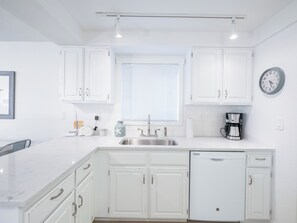 Interior - OCEAN FRONT: BEACHTOPIA North:  Seaside Vacation Homes, Inc Managed  (Seaside)