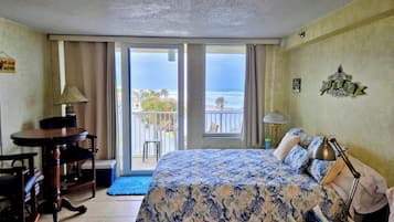 Schreibtisch, Bügeleisen/Bügelbrett, kostenloses WLAN, Bettwäsche