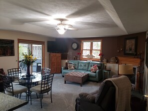 TV, fireplace, DVD player, stereo