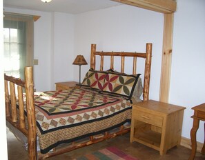 3 bedrooms, bed sheets