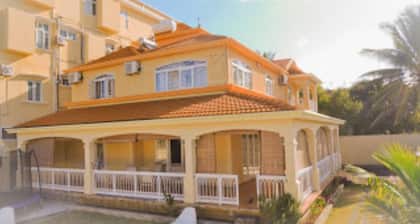 Villa Sarbel