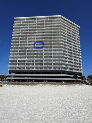 Exterior - IT’S TIME FOR A GREAT BEACH TRIP !  WE LOOK FORWARD TO HOSTING YOU IN UNIT 1106 (Gulf Shores)
