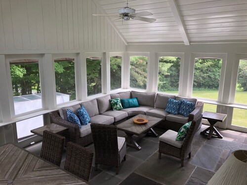 5 Bedroom Home with Views of Quechee