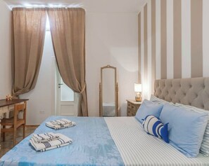 10 bedrooms, in-room safe, desk, iron/ironing board - Ocean Villa - Masseria sea view -sea access - POOL LIDO Beachfront (Marina di Andrano)