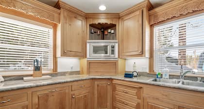 Bear mountain resort 5bd 3 bath sleeps 2600 sq
