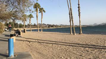 Beach nearby, beach towels