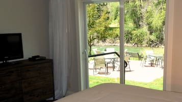 1 chambre, fer et planche à repasser, Wi-Fi, draps fournis