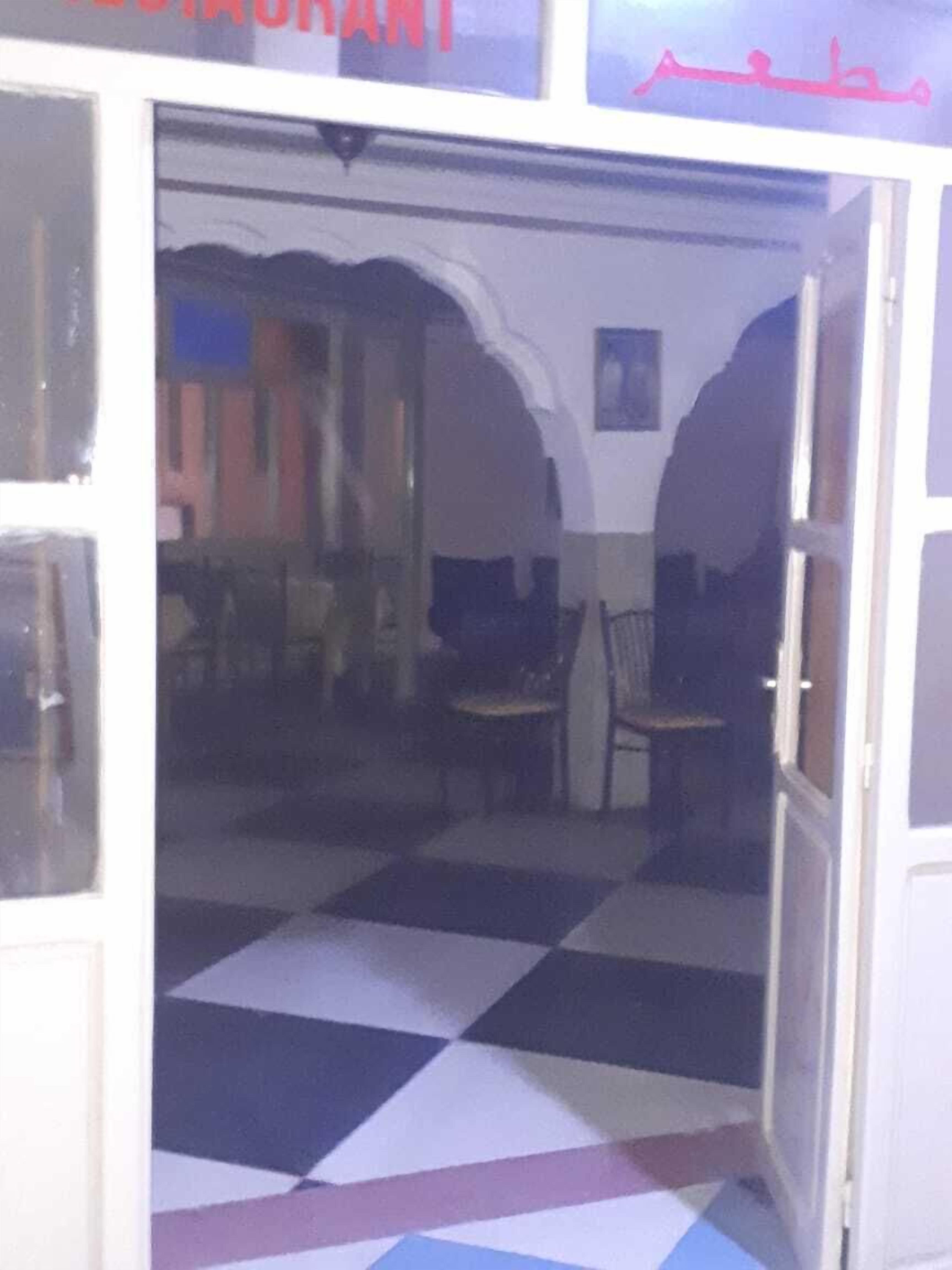 Breakfast, lunch, dinner served; local and international cuisine 