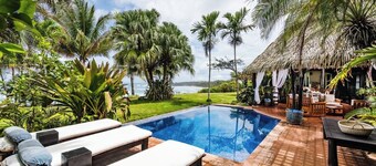 Privat oceanfront villa med smukke strand, spektakulære solnedgange