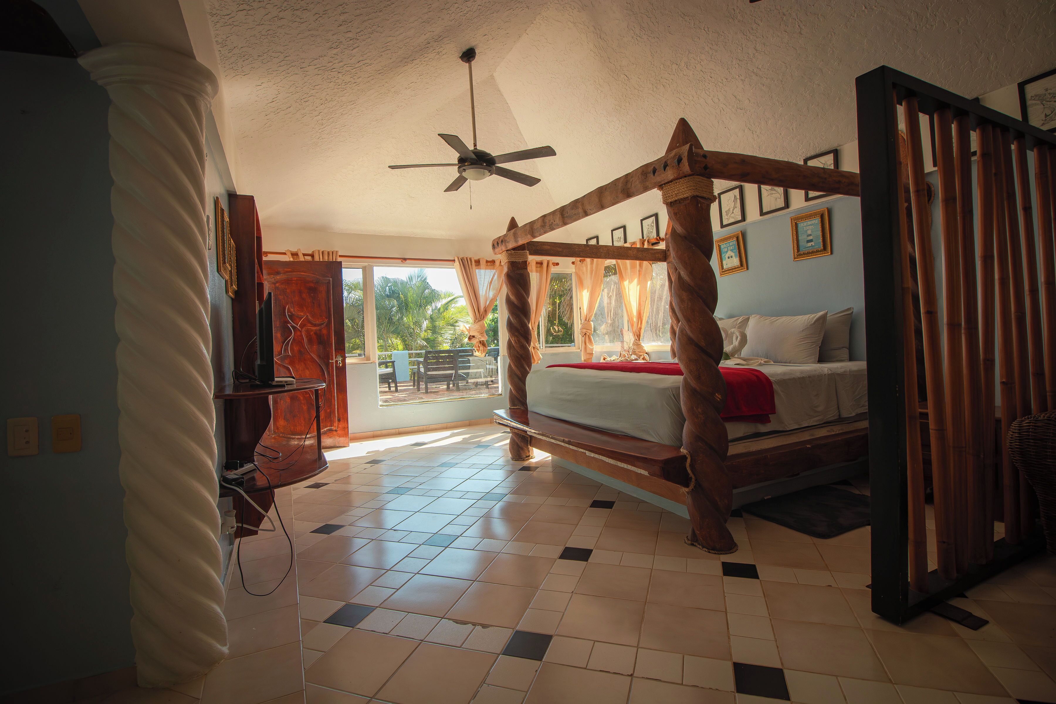 6 chambres, fer et planche à repasser, Wi-Fi gratuit, draps fournis