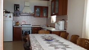 Villa | Private kitchenette