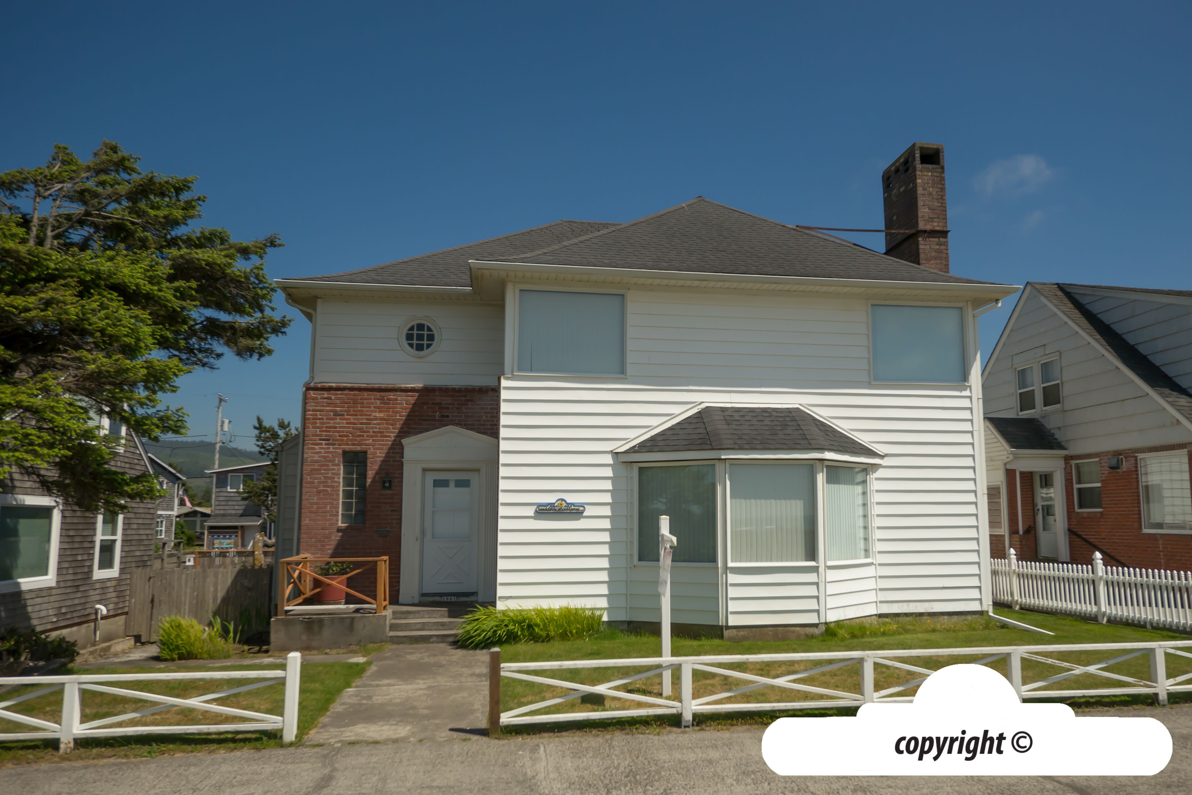 OCEAN FRONT: PACIFIC HAVEN:  On the Prom: Seaside Vacation Homes, Inc Managed 