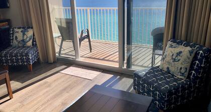 Stunning Beachfront Condo! Free Beach Chair Service! Short walk to Pier Park!