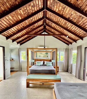 5 bedrooms, in-room safe, desk, iron/ironing board