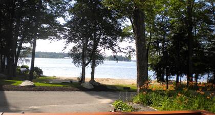 Sebago Basin Lakehouse with Beach Access