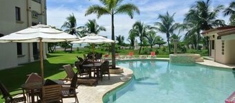 Beautiful Beachfront Ocean View Condo