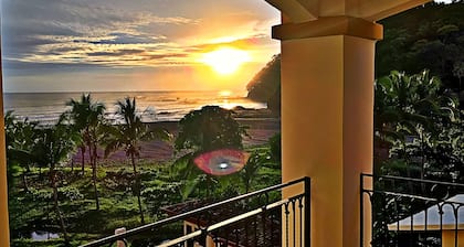 Beautiful Beachfront Ocean View Condo