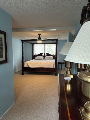 4 bedrooms, iron/ironing board, free WiFi - Beach Lovers Retreat on the Bethany Beach Canal  4BR/2.5BA-spec offer 7/9 -7/16 (Bethany Beach)