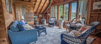 Barn at Blue Hill Peninsula Historic farm w/Organic Meadows. Pet friendly