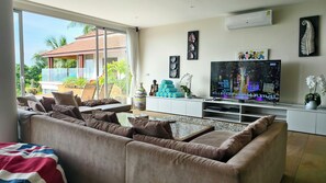 Smart TV, video games, table tennis, music library