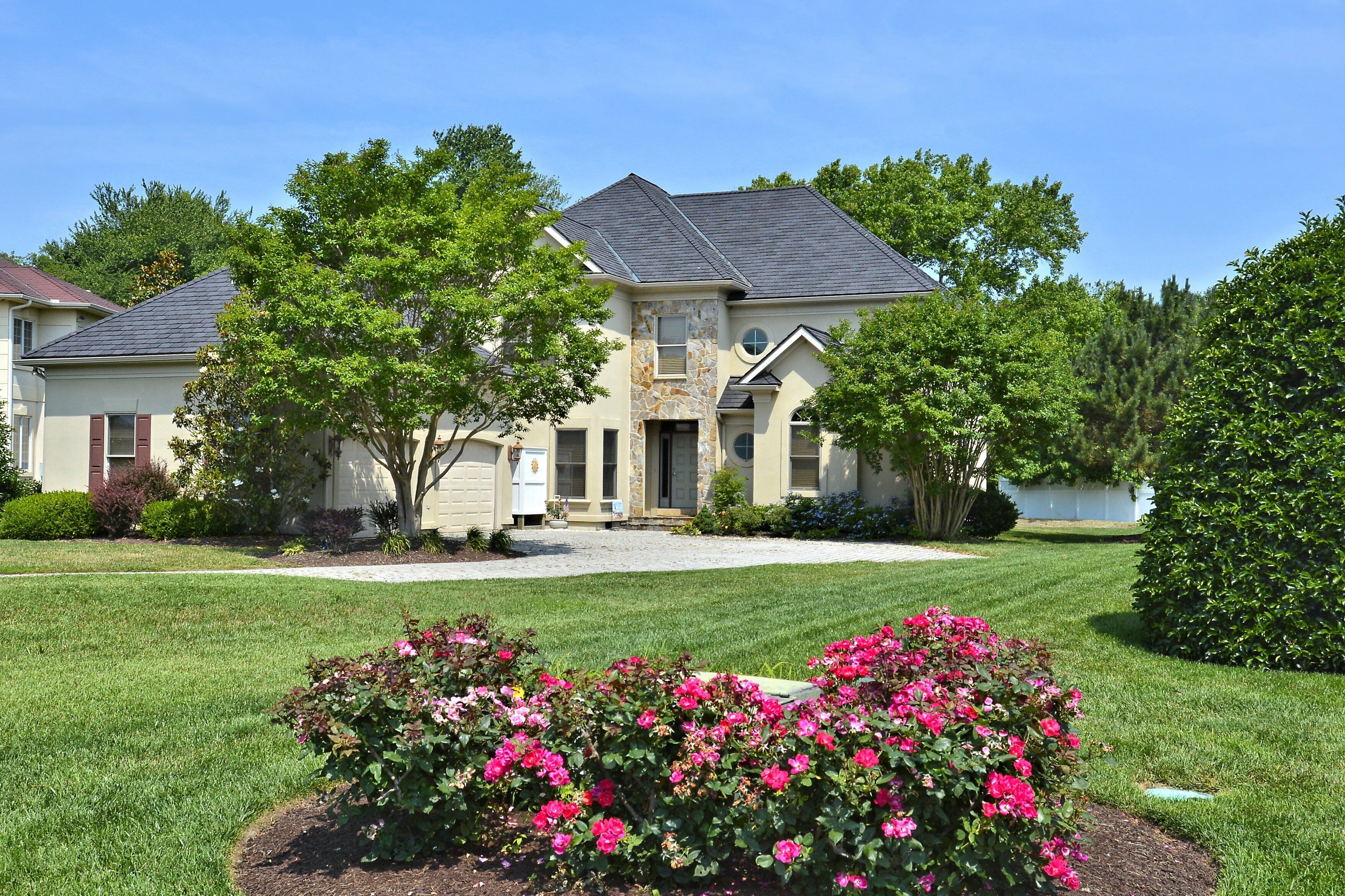 Beautiful & Spacious 4 bed/3.5 bath Custom Home with Game Room and much more!