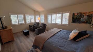 3 bedrooms, free WiFi, bed sheets