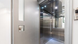 テレビ
