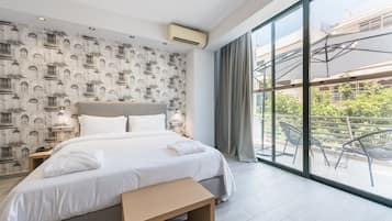 Superior Room, Balcony, City View | 1 bedroom, in-room safe, individually decorated, individually furnished