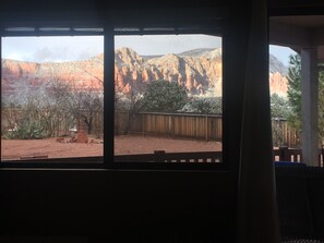 Interior - Amazing Views! Wonderful Reviews! Open Floor Plan! Beautiful Sedona Home! (Sedona)