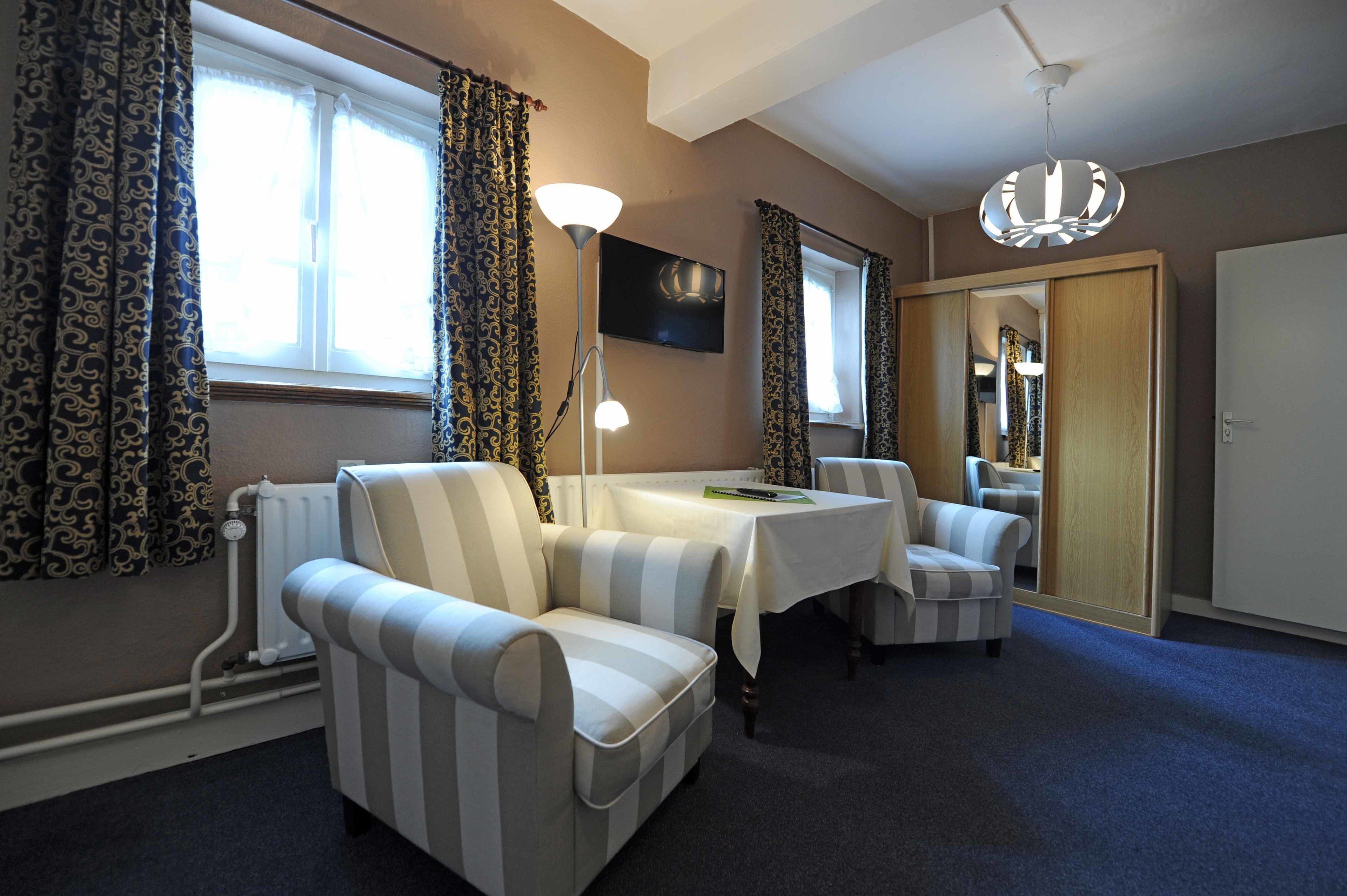 comfort double room (brouwerkamer) | in-room safe, free wifi, bed sheets