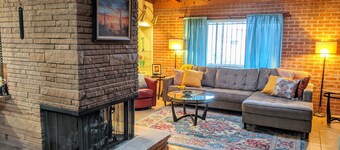 Central Tucson home on quiet cul-de-sac