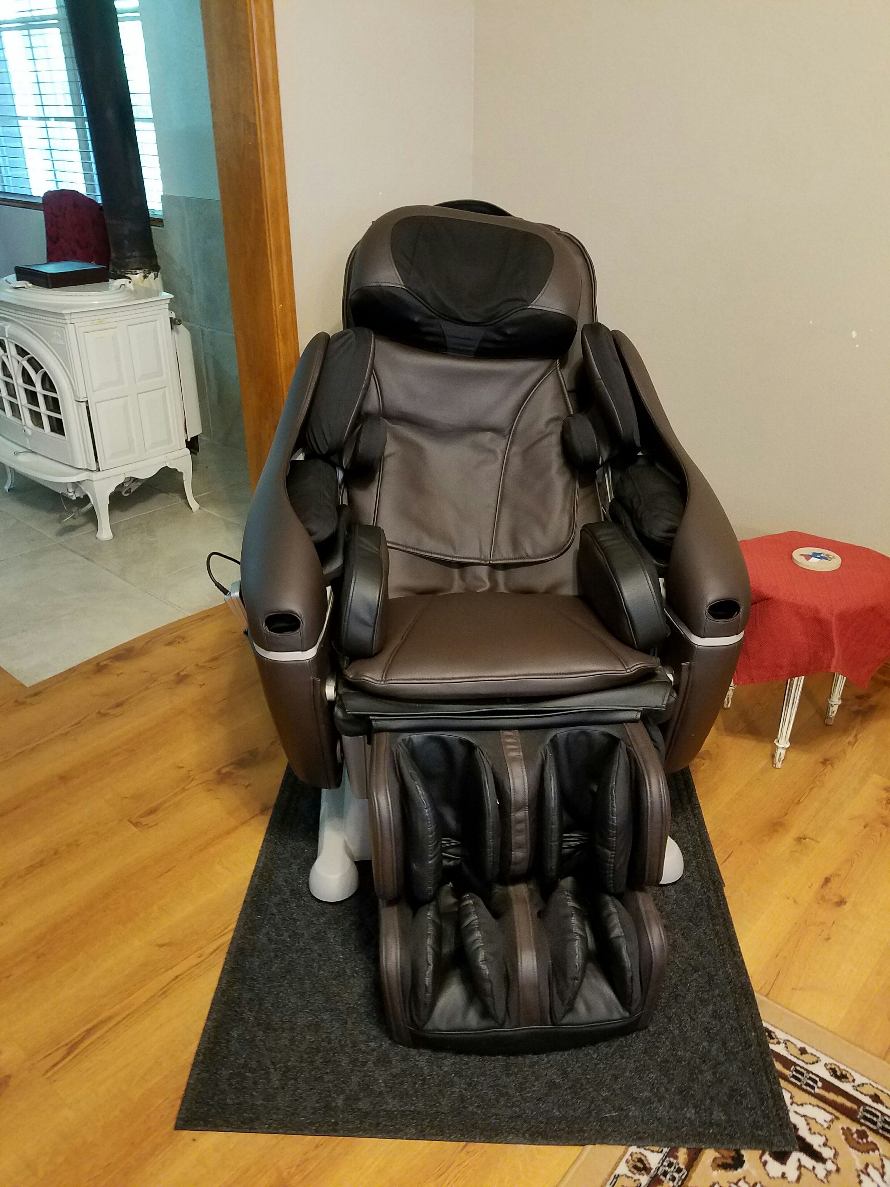 The Mother of all massage chairs!!