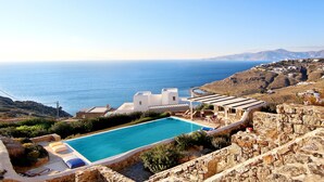 Unclassified image, 3 of 17, button - Villa Amarillo by The Pearls Collection (Mykonos)