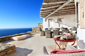 Terrace/patio - Villa Amarillo by The Pearls Collection (Mykonos)