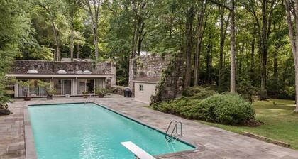 ZENHOUSE Historic Sculptor Studio creator of Mount Rushmore mid century home