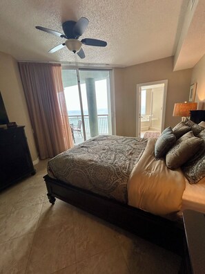 3 bedrooms, iron/ironing board, travel cot, WiFi