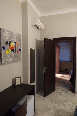 In-room safe, desk, soundproofing, free WiFi - Foresteria Del Pescatore (La Spezia)