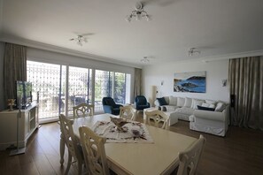 Villa | Living area | LCD TV - Villa Yalikavak (Bodrum)