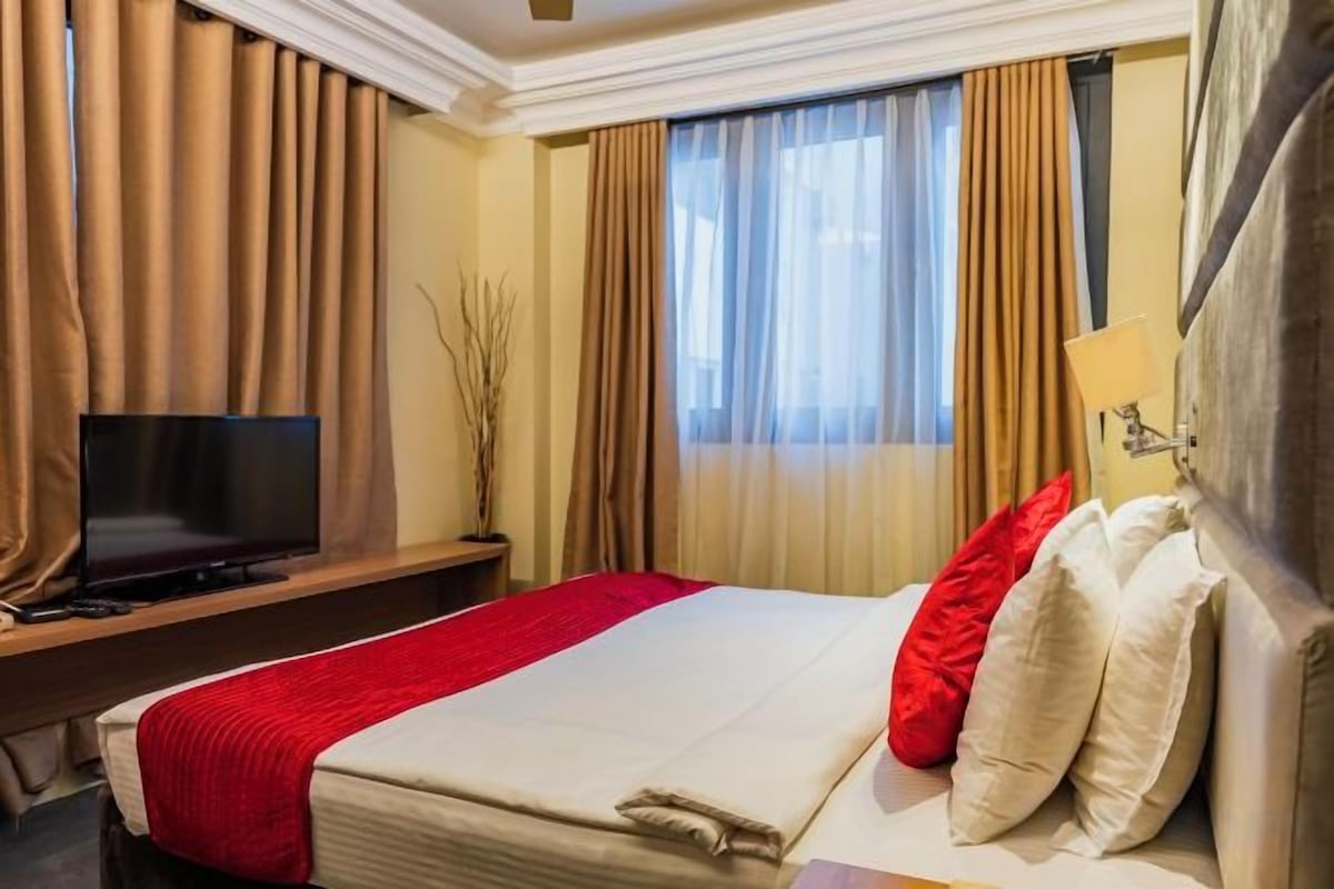 Minibar, coffres-forts dans les chambres