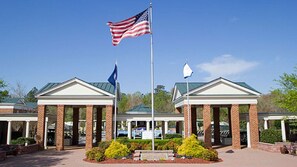 Point of interest - Greensprings Vacation Resort-2 Bedroom/2 Baths-Indoor & Outdoor Heated Pools (Williamsburg)