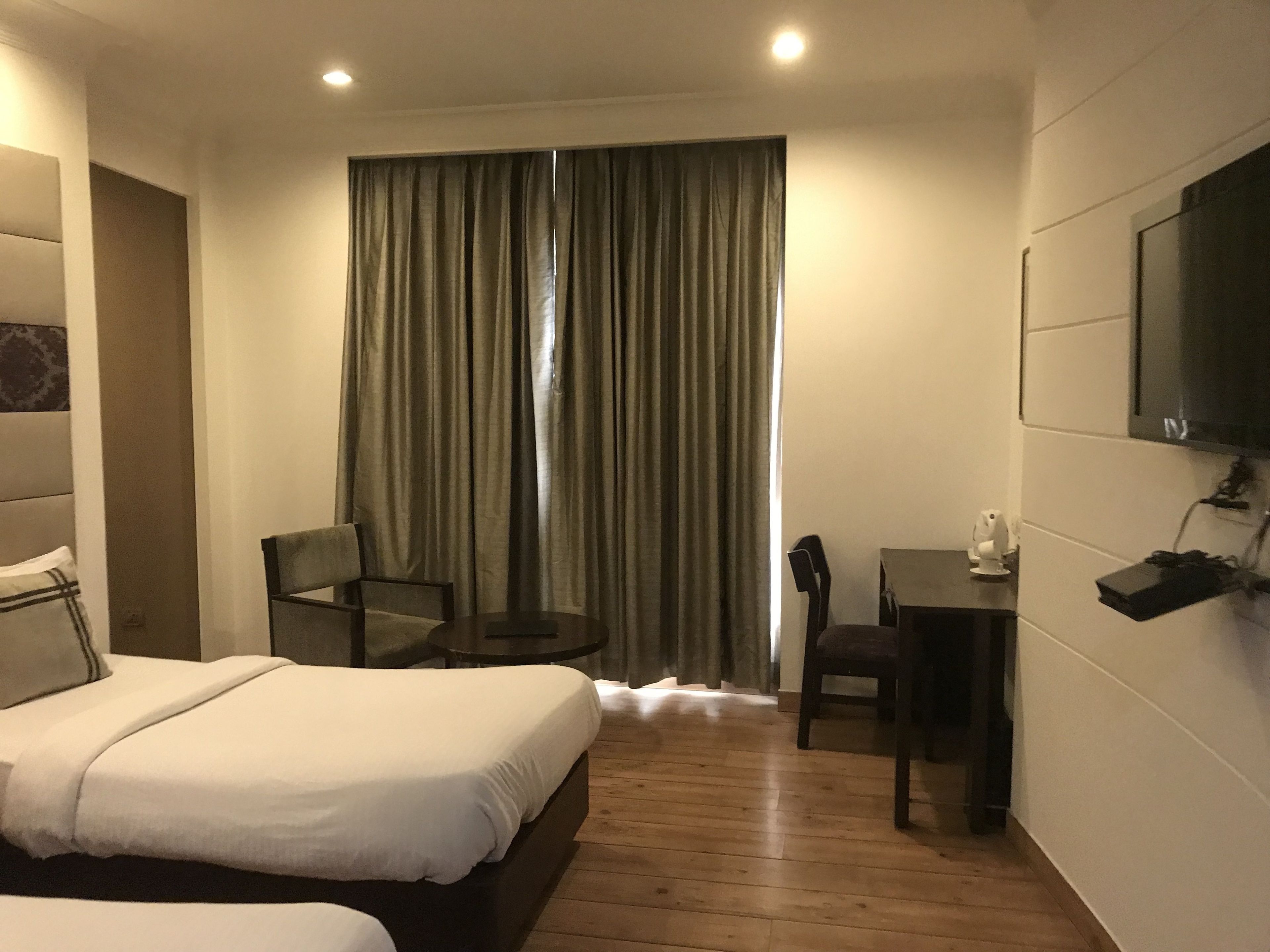 Minibar, in-room safe, iron/ironing board, rollaway beds